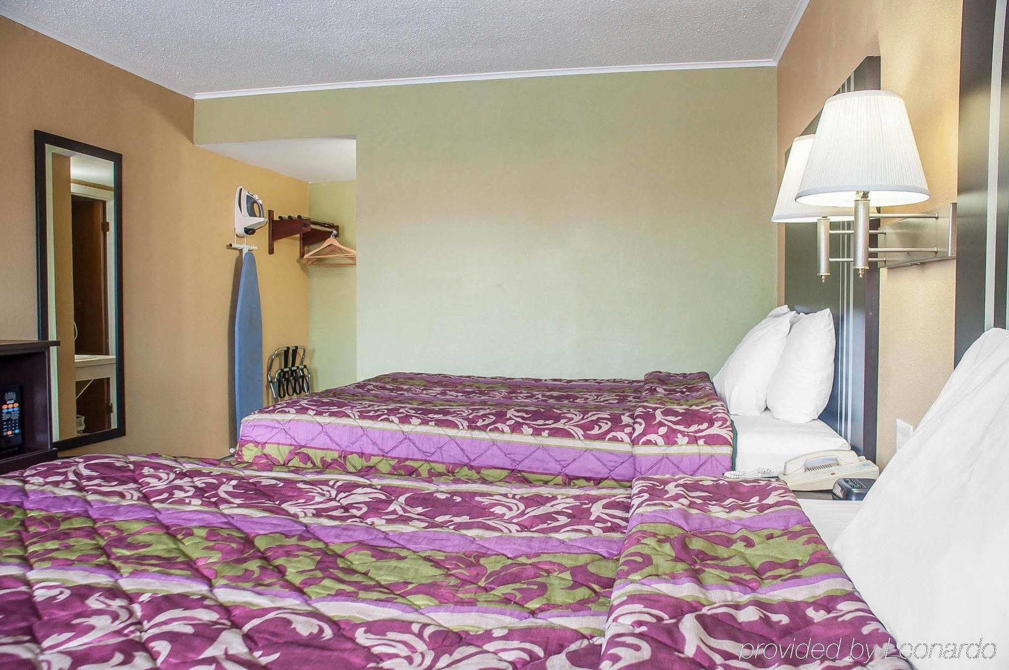 Amherst Inn & Suites Eksteriør bilde