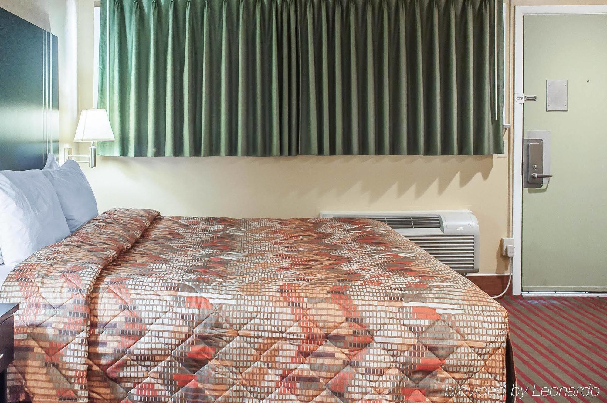 Amherst Inn & Suites Eksteriør bilde