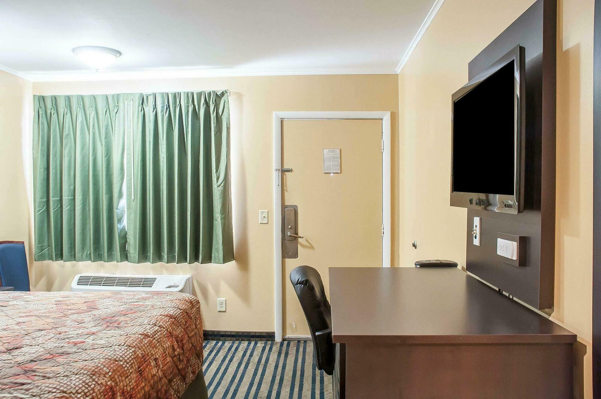 Amherst Inn & Suites Eksteriør bilde
