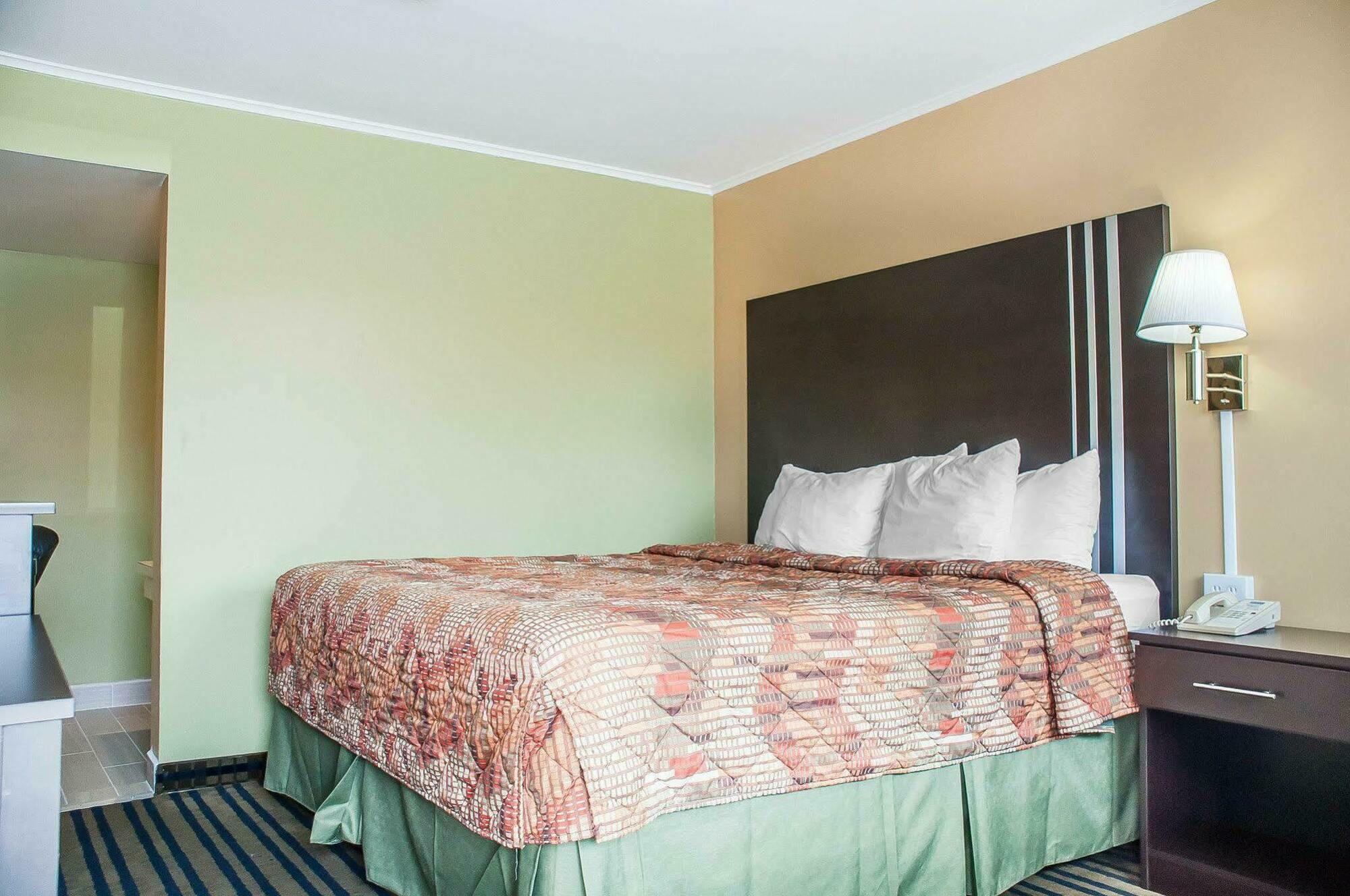 Amherst Inn & Suites Eksteriør bilde