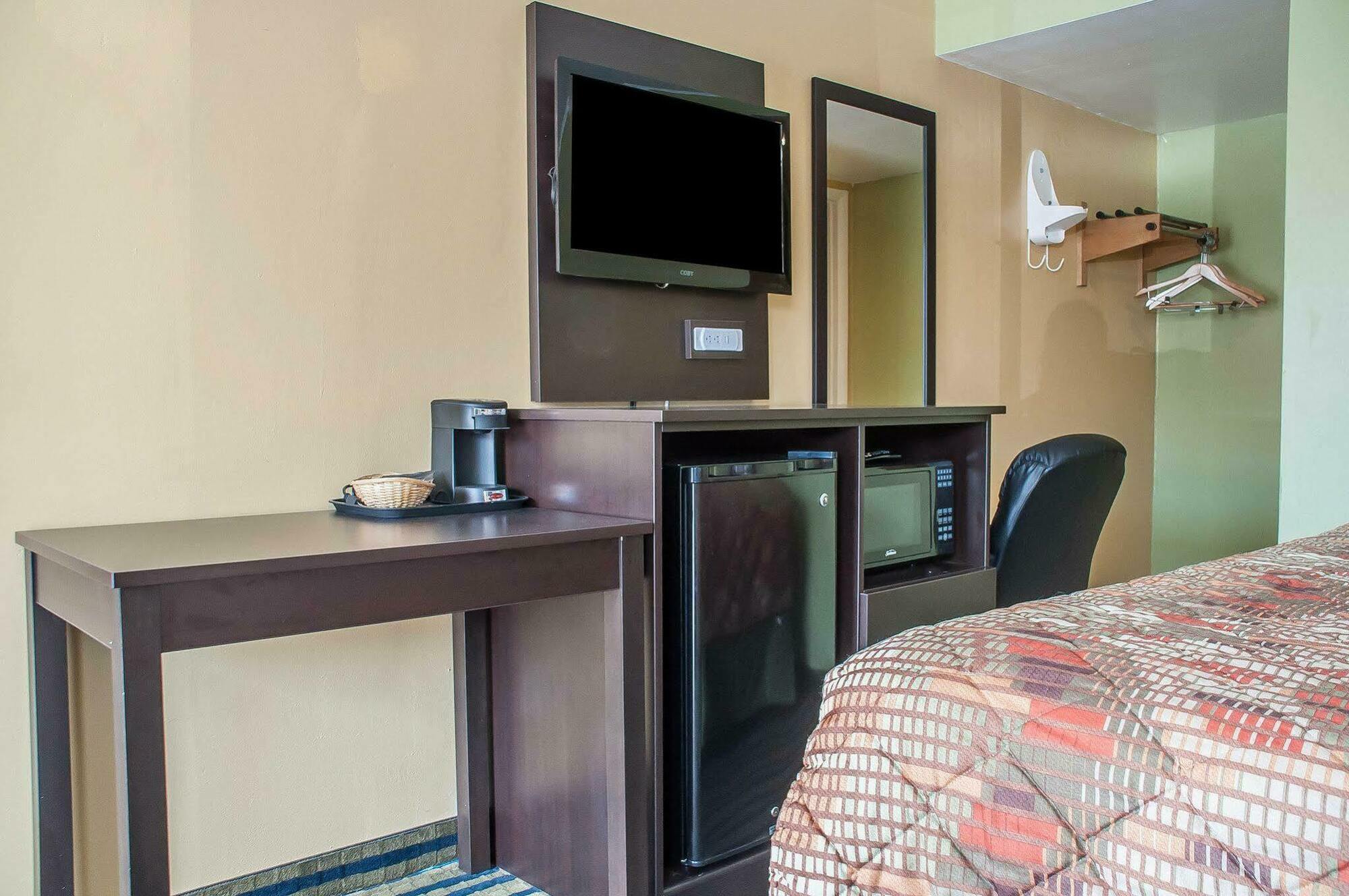 Amherst Inn & Suites Eksteriør bilde